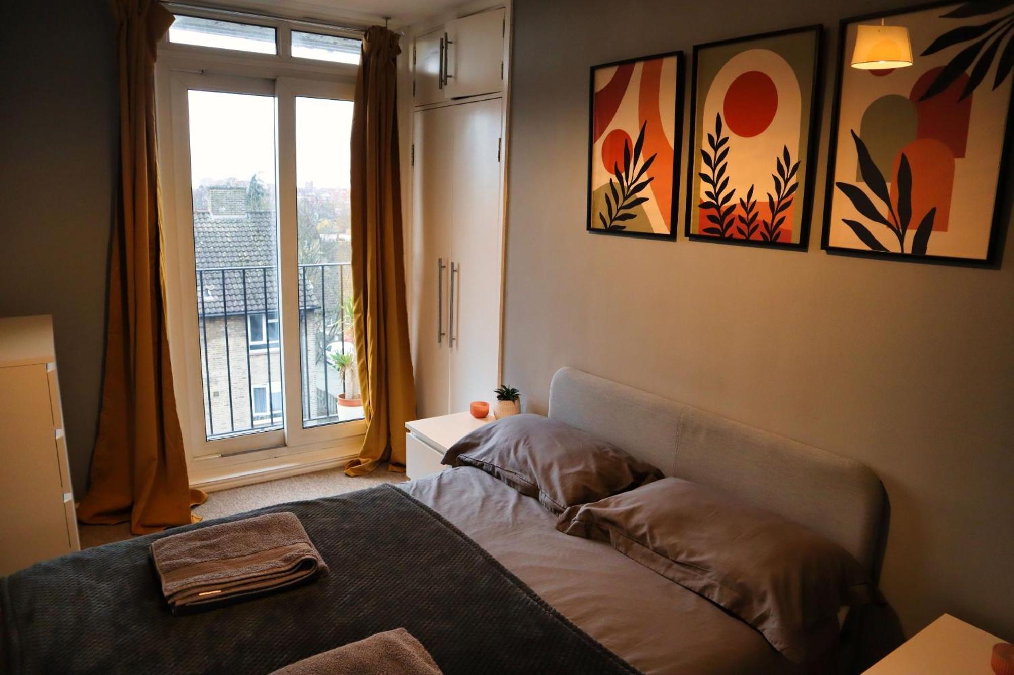Beautiful 3-Bed Apartment At Swiss Cottage London Exterior photo